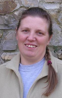 Tuzy Ibolya emlékére