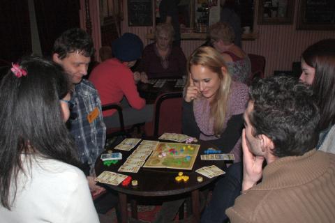 Bethlen Café Játékklub 04