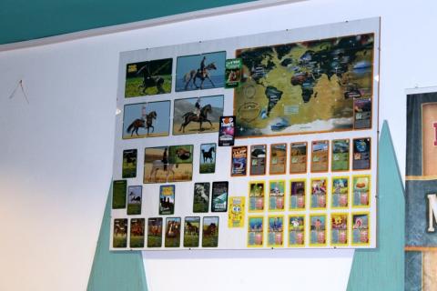 jáTÉKA kiállítás 5: Kártyák és látogatók 24