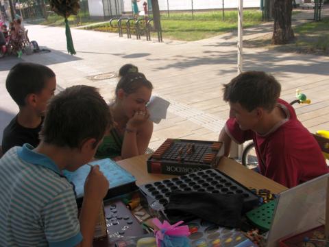 Játékosok a Lakótelepi napokon-Országbíró utca 21