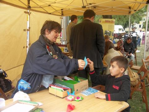 Búcsú 2013: origami