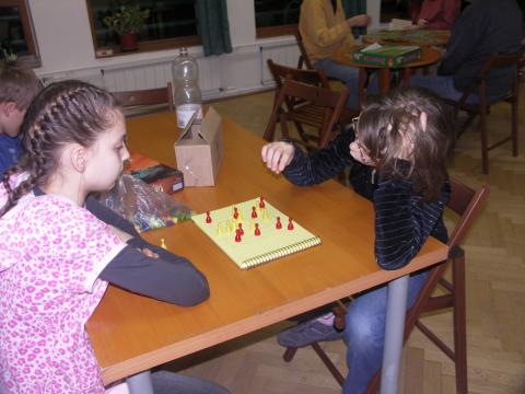 Játékosok a 25. Társasjáték klubban 01