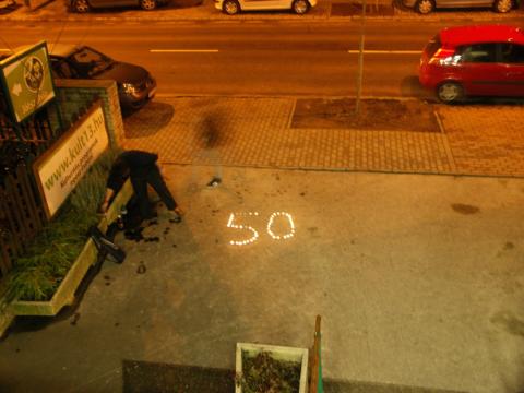 Mécsesekből kirakva