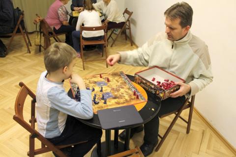 tarsasjatek-klub-71-04