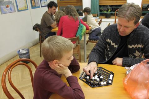 Társasjáték Klub 76. 04