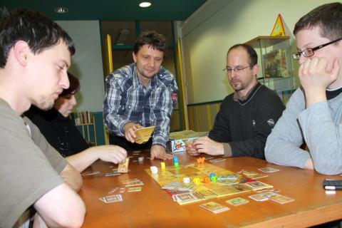 Játékosok a 91. Társasjáték klubban 02