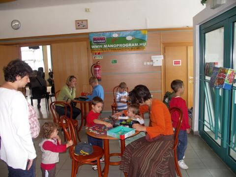 Játékosok a 27. Társasjáték klubban 10